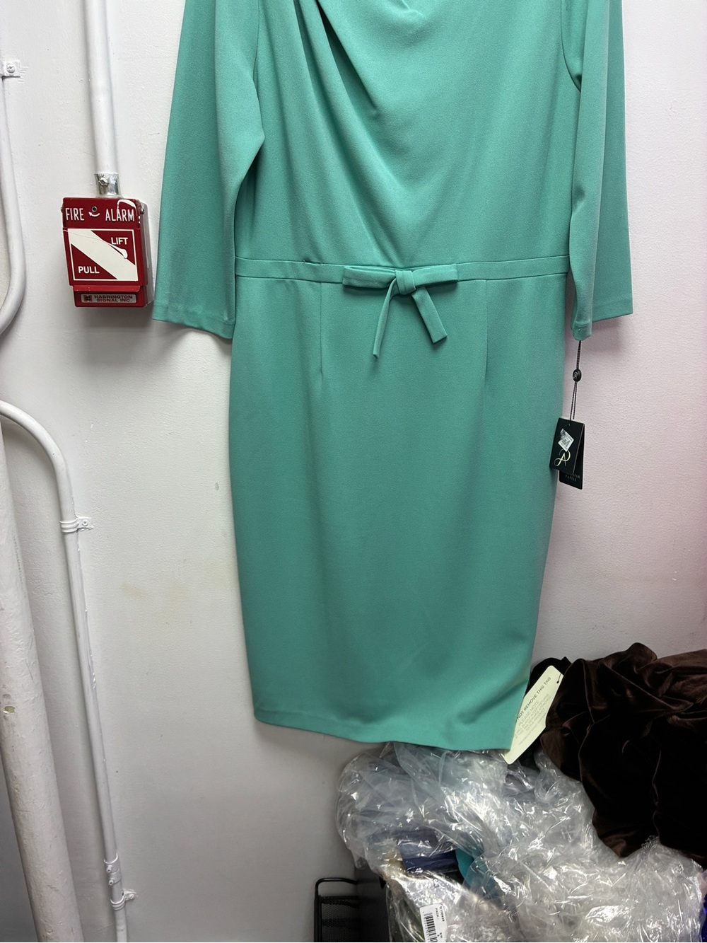 Adrianna Papell Size 14 NWT Green Bow Waist Sheath Midi Cocktail Dress GALA MOB - Picture 9 of 12
